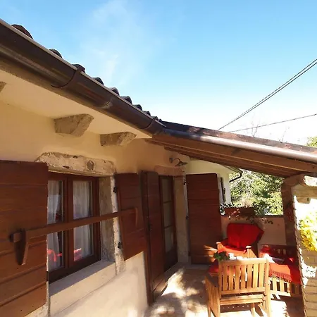 Lukas-gologorica Holiday home *