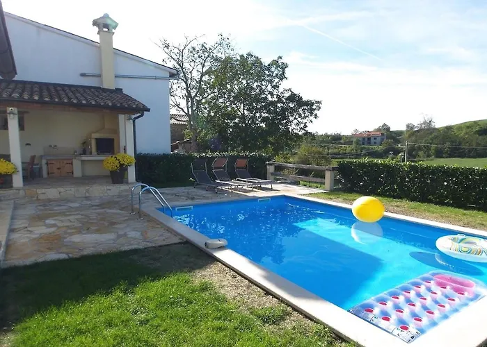 Lukas-gologorica Hébergement de vacances Gologorica